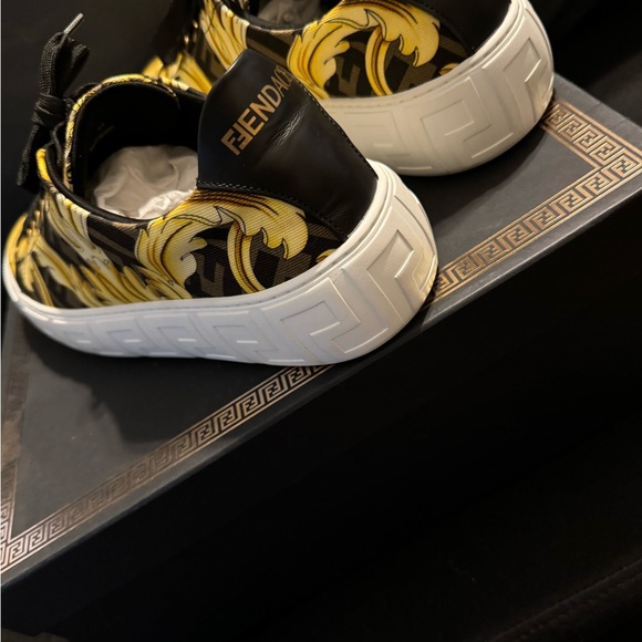 Fendace Limited Edition Sneakers - Picture 6 of 9